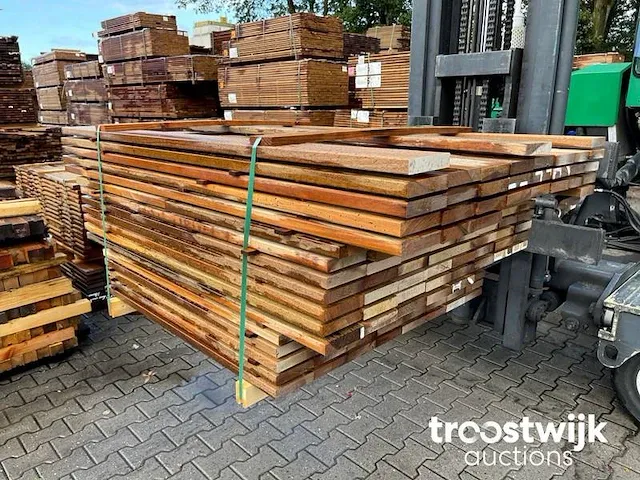 Ipé hardhouten planken geschaafd 25x70mm, 95cm tot en met 155cm - afbeelding 1 van  2