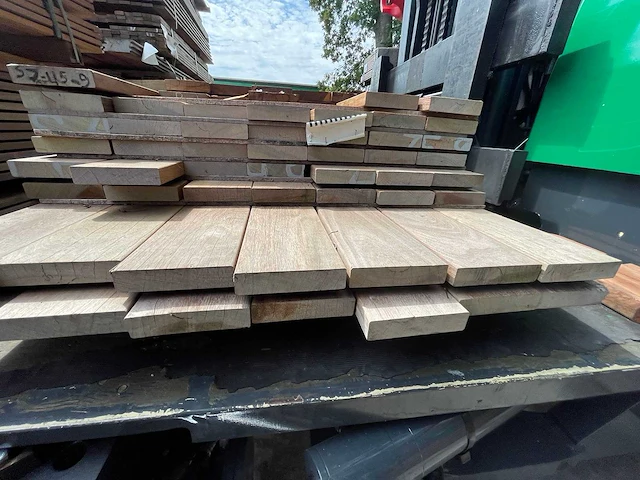 Ipé hardhouten planken geschaafd 27x120mm, lengte 24/65cm 12/95cm 25/125cm 14/155cm (75x) - afbeelding 3 van  3