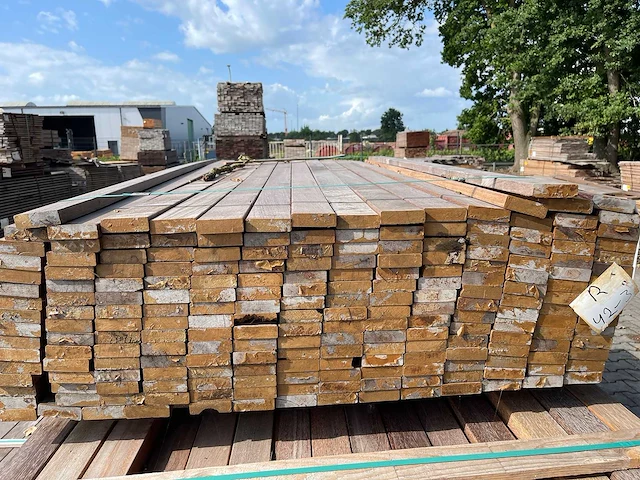 Ipé latten geschaafd 1850x70x21mm (214x) - afbeelding 3 van  3