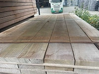 Ipé planken fijnbezaagd 1850x130x27mm (133x) - afbeelding 1 van  3