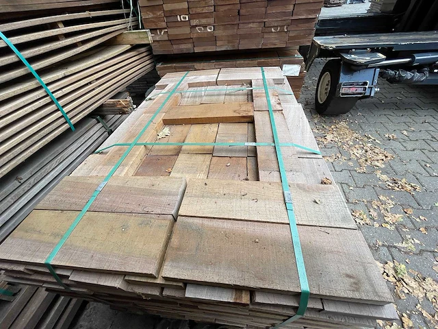 Ipé planken fijnbezaagd 350x105x27mm (450x) - afbeelding 1 van  3