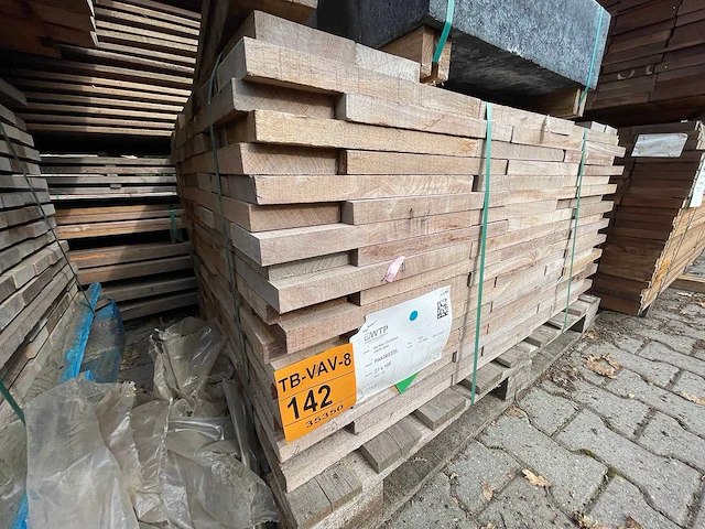 Ipé planken fijnbezaagd 350x105x27mm (450x) - afbeelding 2 van  3