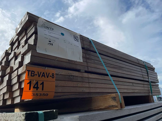Ipé planken geschaafd 1250x70x21mm (177x) - afbeelding 2 van  3