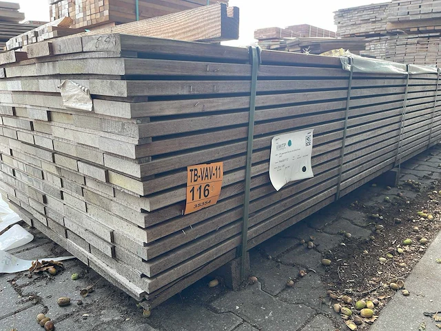 Ipé planken geschaafd 2750-3050x120x25mm (119x) - afbeelding 2 van  3