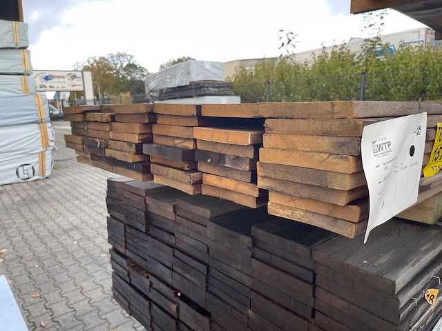 Ipé planken geschaafd 2750x145x21mm (48x) - afbeelding 3 van  3