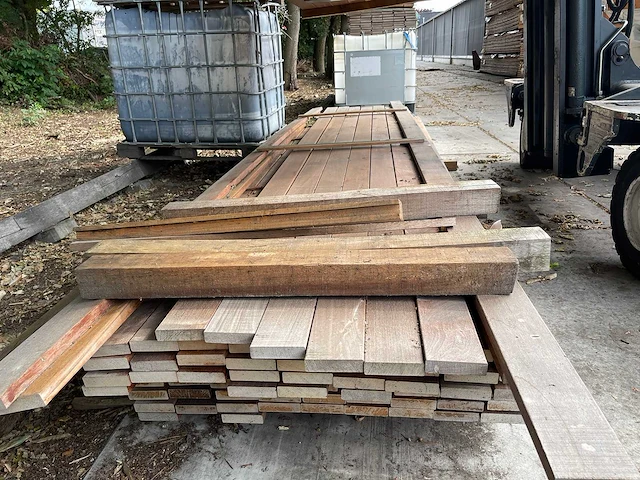 Ipé planken geschaafd 3050-4600x90x21mm (171x) - afbeelding 1 van  3