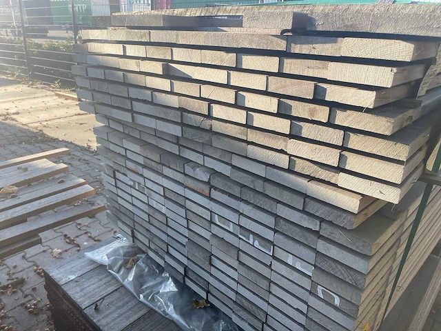 Ipé planken geschaafd 950x95x25mm (216x) - afbeelding 3 van  3