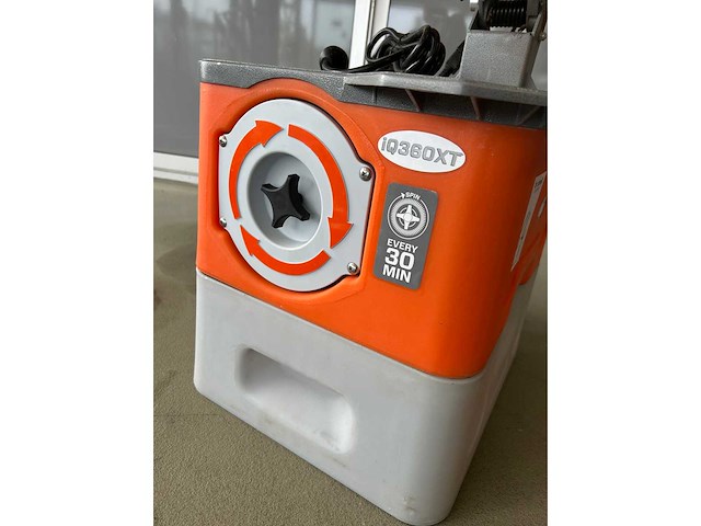 Iq power iq360xt tafelzaag machine met stofafzuiging - afbeelding 4 van  10