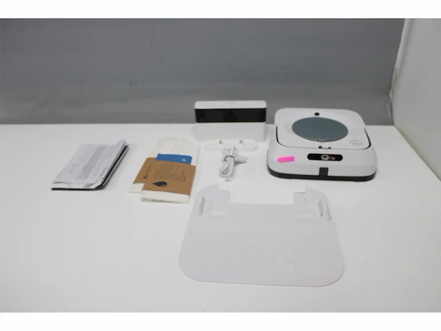 Irobot braava 2 in 1 vloerreiniger en dweilrobot voor het hele huis + wifi nica wit - afbeelding 5 van  6