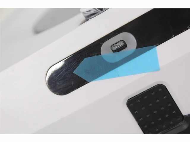Irobot braava 2 in 1 vloerreiniger en dweilrobot voor het hele huis + wifi nica wit - afbeelding 5 van  5