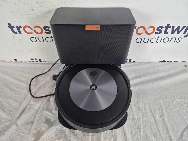 Irobot roomba combo j5+ robotstofzuiger met dweilfunctie - objectdetectie en vermijding - leegstation - ideaal voor huisdieren - j5578 - afbeelding 2 van  2