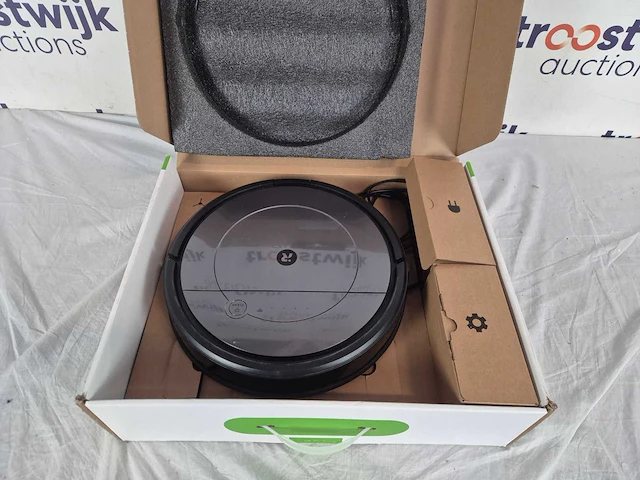 Irobot roomba combo r1138 - robotstofzuiger - wifi - zuigt & dweilt - afbeelding 3 van  3