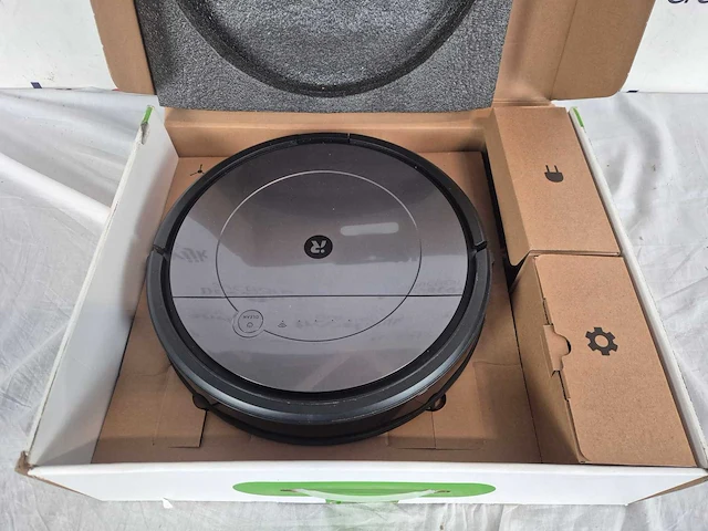 Irobot roomba combo r1138 - robotstofzuiger - wifi - zuigt & dweilt - afbeelding 3 van  3