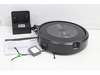 Irobot roomba j7-robotstofzuiger met wifi-verbinding met dubbele rubberen borstels voor alle vloertypen ideaal voor huisdieren - afbeelding 5 van  6