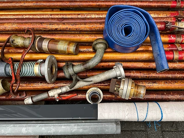 Irrigation equipment (18x) - afbeelding 7 van  9