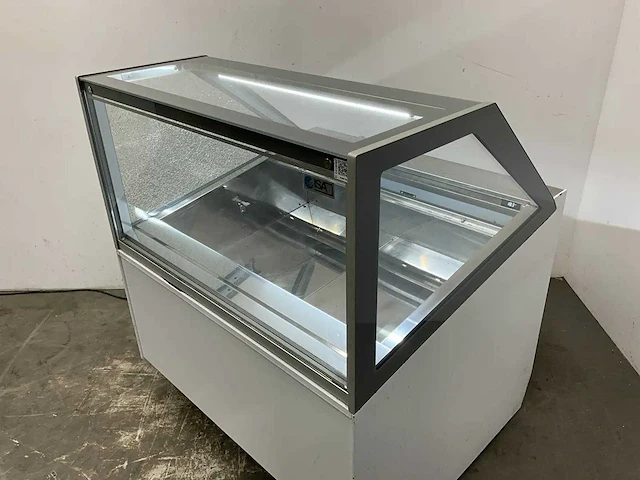 Isa - gel pro millenium st 120 - isa schepijsvitrine - afbeelding 12 van  15