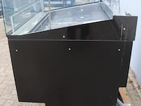 Isa italy ijsvitrine model vetrinati kelly zonder koelmotor - afbeelding 3 van  9