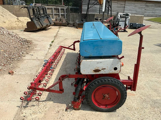 Isaria 601311 zaaimachine - afbeelding 11 van  18