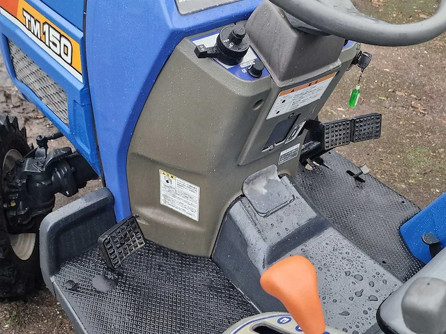 Iseki - tm 150 - 15 pk - utility tractor - afbeelding 2 van  13