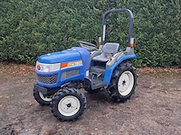 Iseki - tm 150 - 15 pk - utility tractor - afbeelding 1 van  13