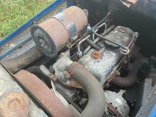 Iseki 150 minitractor - afbeelding 5 van  13