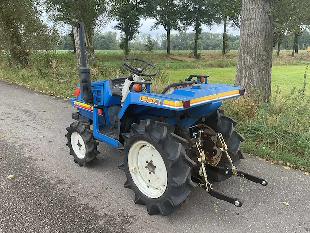 Iseki 150 minitractor - afbeelding 8 van  13