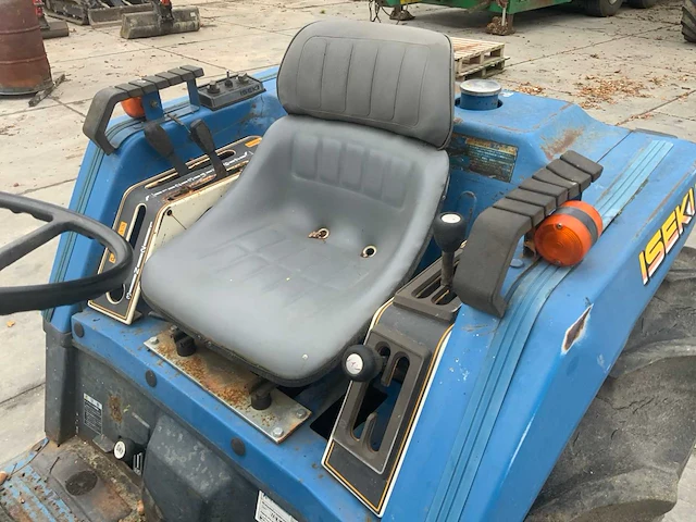 Iseki 240 landhope minitractor - afbeelding 6 van  28