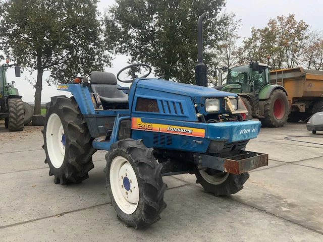 Iseki 240 landhope minitractor - afbeelding 7 van  28