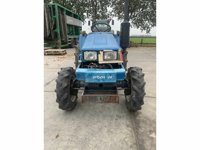 Iseki 240 landhope minitractor - afbeelding 18 van  28
