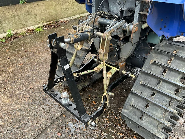 Iseki piccoro tpc 153 minitractor met rupsbanden - afbeelding 18 van  29