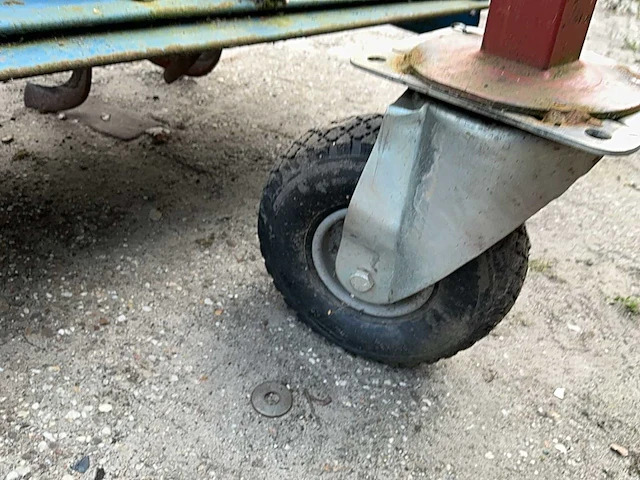 Iseki sa1360 grondfrees minitractor - afbeelding 24 van  24