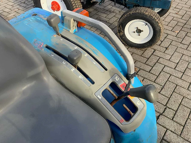 Iseki sial 17 minitractor - afbeelding 4 van  21
