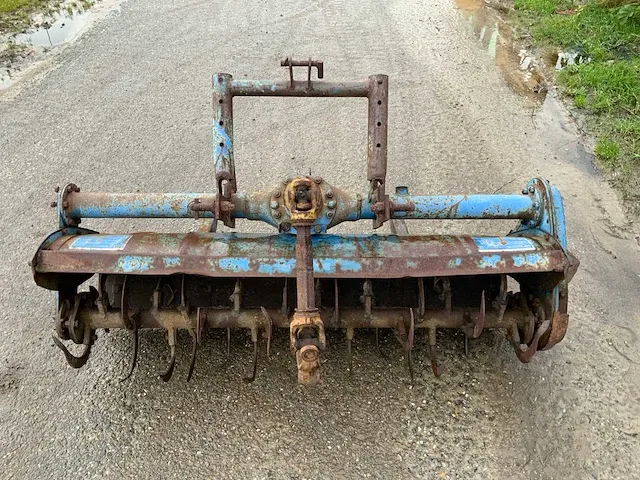 Iseki sr1310pcd grondfrees - afbeelding 2 van  5