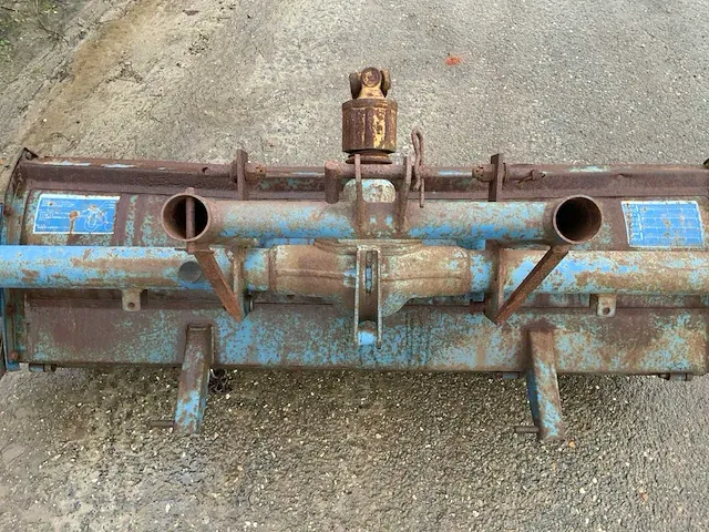 Iseki sr1310pcd grondfrees - afbeelding 5 van  5