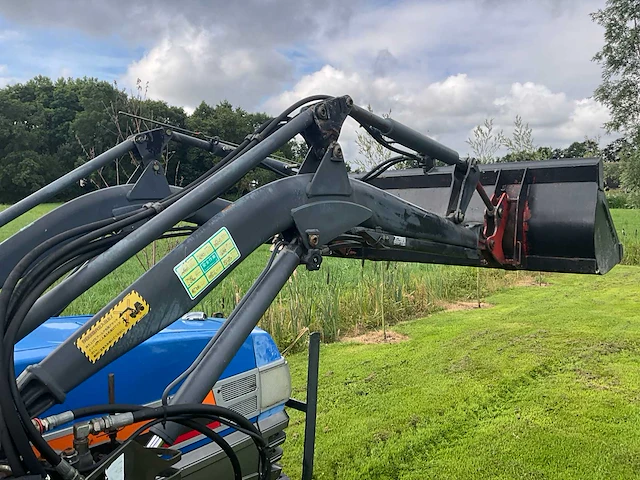 Iseki tf53f - 4wd minitractor met voorlader - afbeelding 6 van  36
