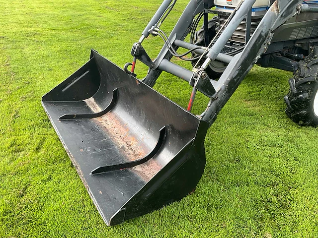 Iseki tf53f - 4wd minitractor met voorlader - afbeelding 7 van  36