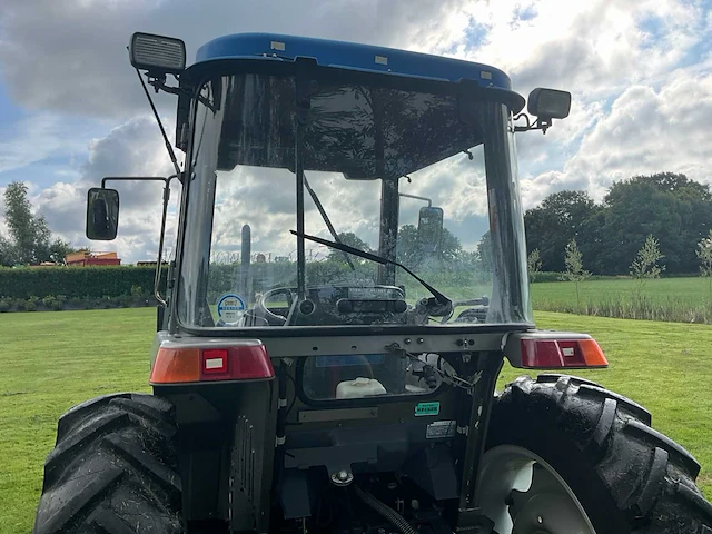 Iseki tf53f - 4wd minitractor met voorlader - afbeelding 10 van  36