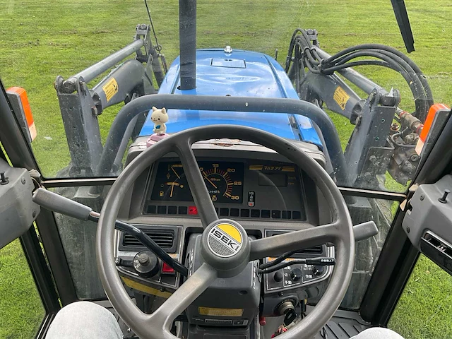 Iseki tf53f - 4wd minitractor met voorlader - afbeelding 21 van  36