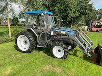 Iseki tf53f - 4wd minitractor met voorlader - afbeelding 33 van  36