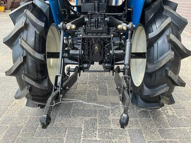 Iseki tm17 minitractor - afbeelding 11 van  26