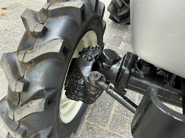 Iseki tm17 minitractor - afbeelding 18 van  26