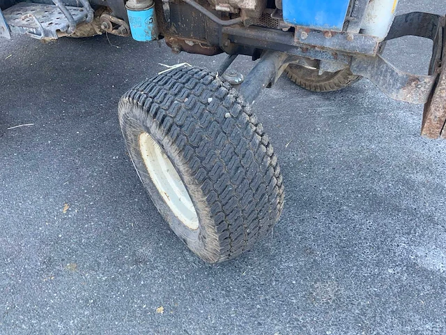 Iseki ts1610 minitractor - afbeelding 8 van  21