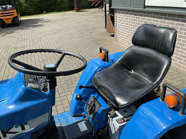 Iseki tu1400 minitractor - afbeelding 4 van  34
