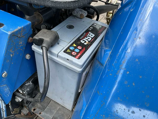 Iseki tu1400 minitractor - afbeelding 13 van  34