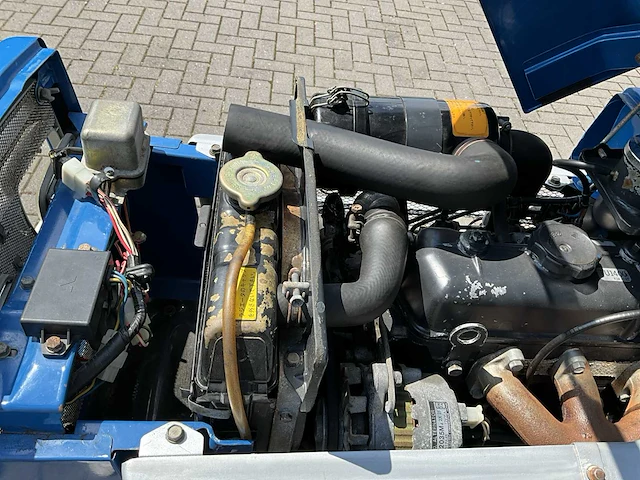 Iseki tu1400 minitractor - afbeelding 16 van  34