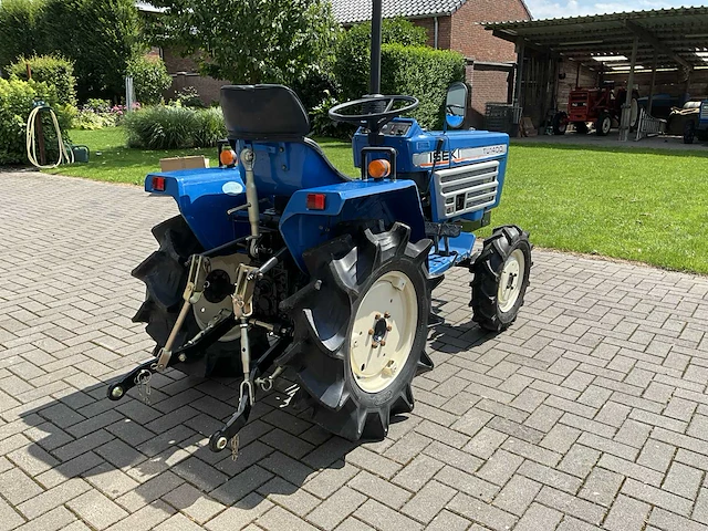 Iseki tu1400 minitractor - afbeelding 29 van  34