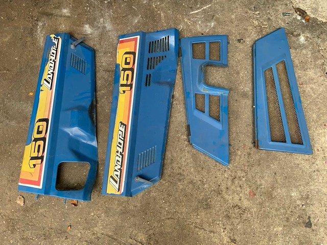 Iseki tu150f minitractor - afbeelding 8 van  16