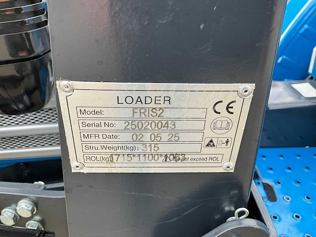 Iseki tu1600 4wd minitractor met voorlader - afbeelding 11 van  25