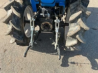 Iseki tu165f 4x4 smalspoor- en compacttractor - afbeelding 14 van  21