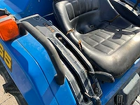 Iseki tu165f 4x4 smalspoor- en compacttractor - afbeelding 10 van  21